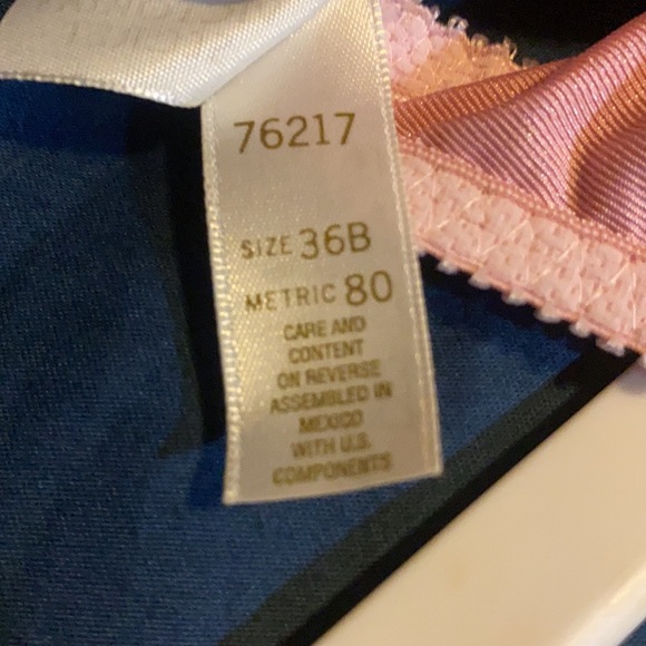 Victoria secret lacy bra - Picture 4 of 4